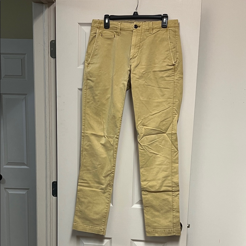 GAP Men's Khaki Chinos